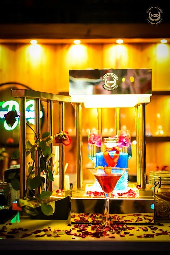 Best bar in Noida